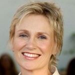 04 Jane Lynch